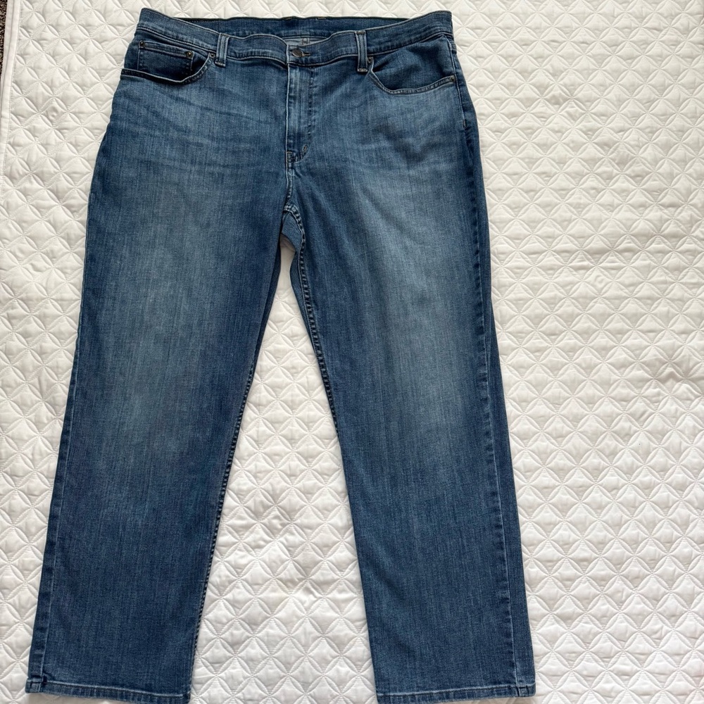 L.L. Bean Men's BeanFlex Standard Fit Straight Leg Blue Denim Jeans Size 40x29